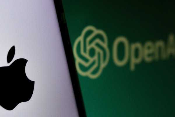  OpenAI admits ChatGPT in Siri was dramatically underperforming 