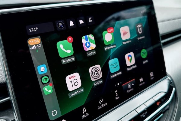 OpenAI launches ChatGPT Voice in CarPlay, but its missing one crucial feature