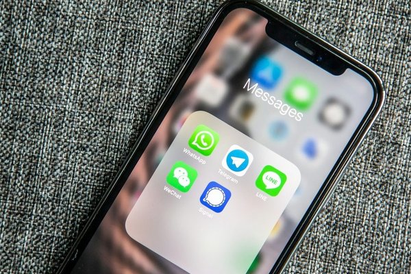 China is moving beyond super-apps to embrace AI agents that do it all for you