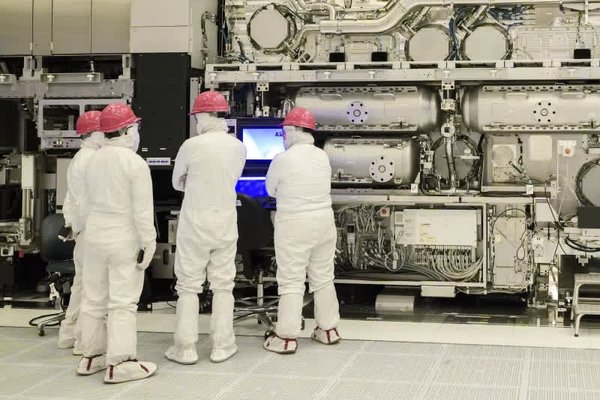 ASML says AIs effect on chipmaking will unfold over the next 10 to 15 years, not overnight