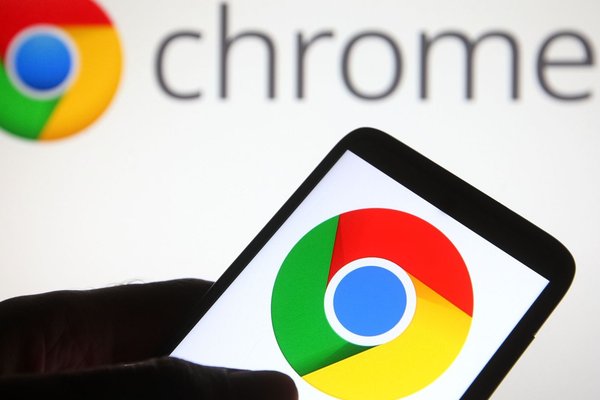  Billions of Chrome users at risk from 13 security flaws including four high-severity ones  update your browser right now 