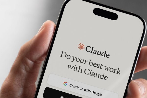  Three high-risk AI vulnerabilities discovered in Claude.ai  end-to-end attack chain exfiltrates sensitive info without user knowing 