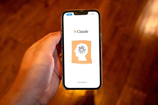Anthropic tightens usage limits for Claude Code  without telling users