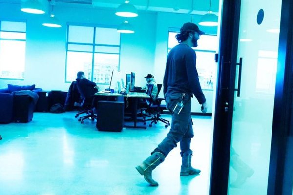 Solanas Most-Notorious Hacker House Is Bigger Than Ever