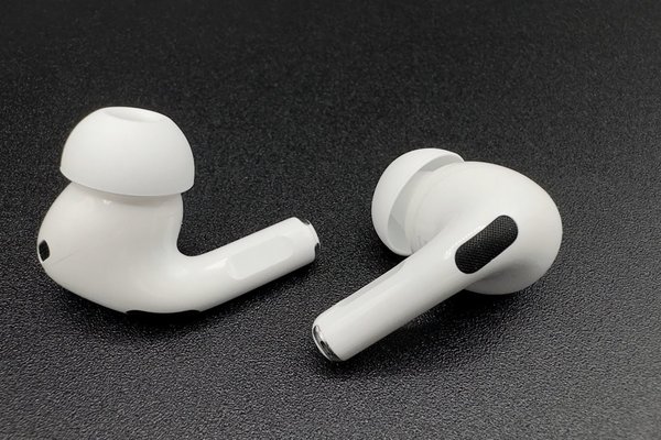 AirPods Pro 2 get new firmware with version 7