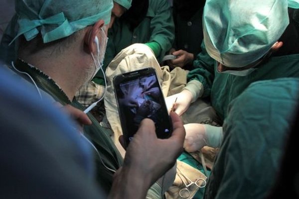 The surprising ways cellphones have changed our lives