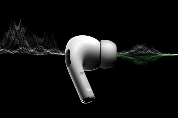 Can Apple beat Metas smart glasses by adding cameras and AI to AirPods Pro?