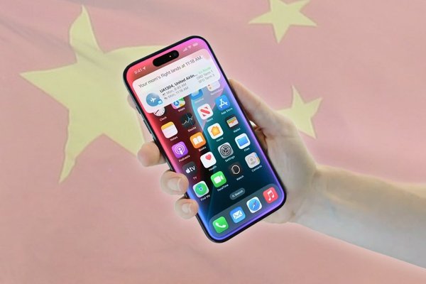 Apple talks to Tencent, ByteDance to launch Apple Intelligence in China