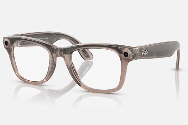 The Ray-Ban Meta smart glasses are taking off globally.