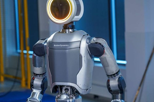 Boston Dynamics gave its Atlas robot an AI brain 