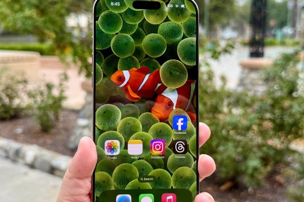 iOS 18.2: How to use Genmoji and Image Playground 