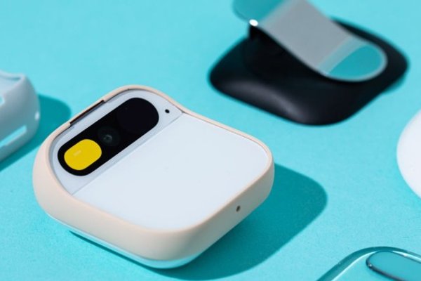Humane is looking for a buyer after the AI Pins underwhelming debut