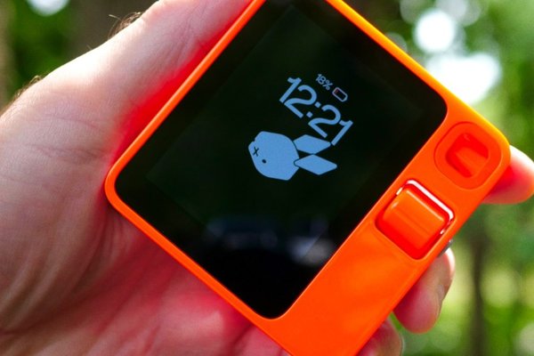 The worst gadget of 2024 has a killer camera feature 