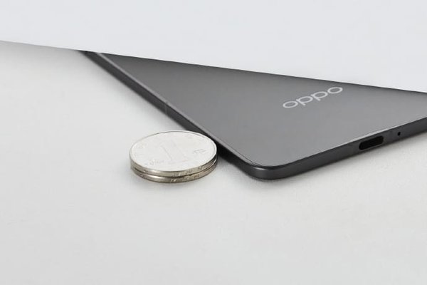The Oppo Find N5 looks impossibly thin