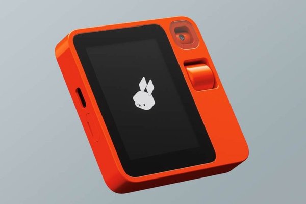 Rabbit says only 5,000 people use the R1 daily