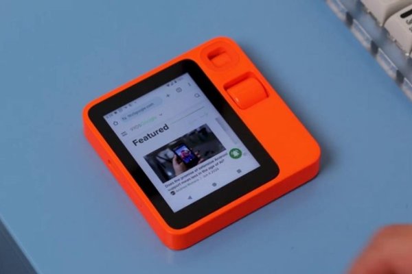 Android on the Rabbit R1 runs perfectly, almost like it was meant to