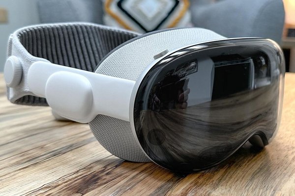 Apple Vision Pro 2 all the rumors so far