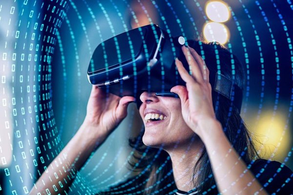 2024 will be a big year for ARVR, but mainstream adoption will lag