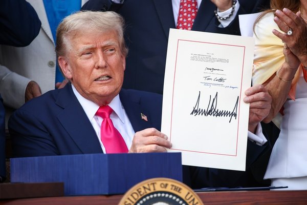 Trump administration to spend $1 billion on offensive hacking operations