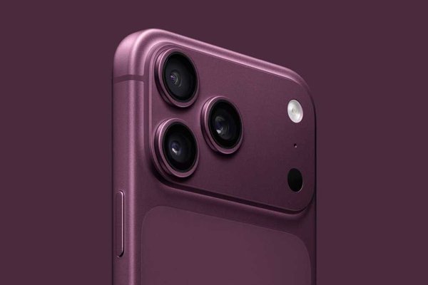 Leaked: Photographic evidence of Dark Cherry iPhone 18 Pro