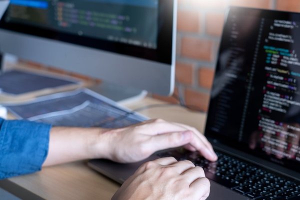 The Difference Between the Dark Web and the Deep Web