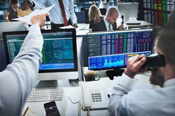 Why DeFi isnt dead despite massive exploits and $13 billion investor exodus
