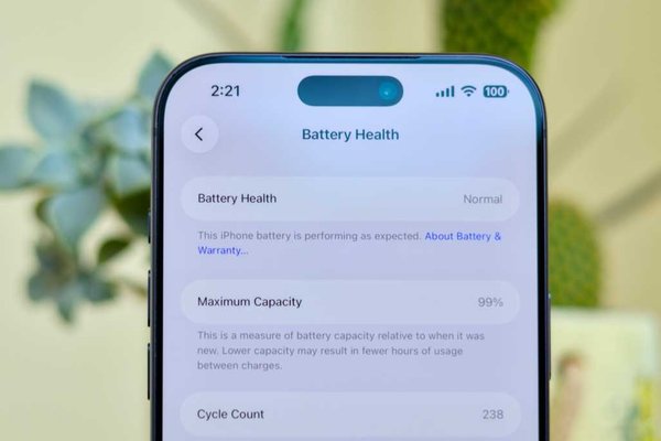 iOS 27 beta code reveals Apples dual-battery iPhone plans