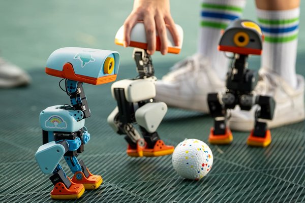 Hugging Faces new duck robot is selling fast. A Chinese chip powers it