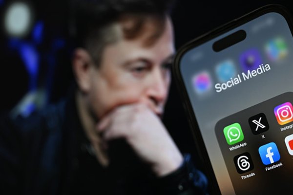 Elon Musks X fined $140 million by European Commission over deceptive blue checkmark and lack of transparency