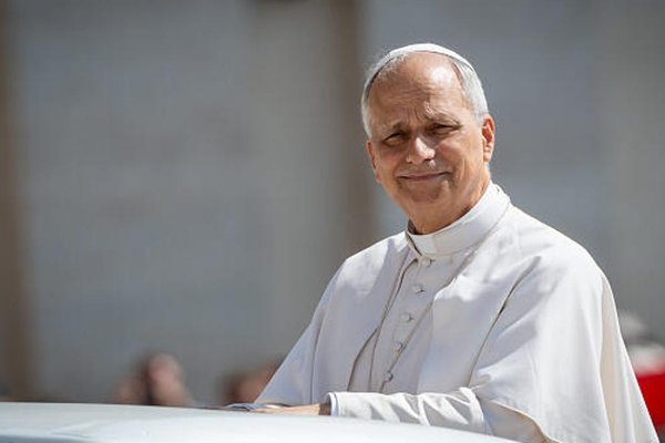 Pope Leo XIV Urges Tech Executives to Come Up With an Ethical AI Framework