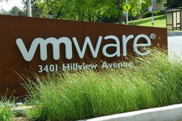  EU accused of ignoring warning signs in Broadcoms VMware acquisition 