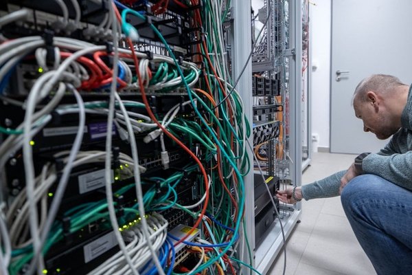 Eight EU countries still missing cyber rules for critical sectors