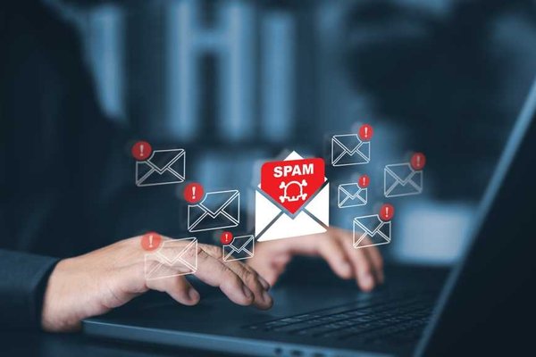 Microsoft scraps planned email limits for Exchange Online