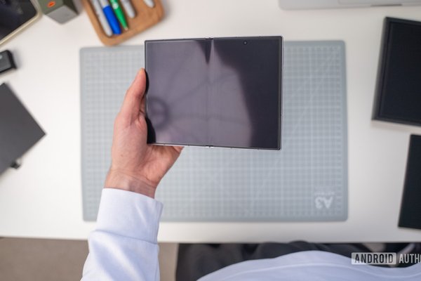 Samsungs next foldable display trick could make creases much less noticeable