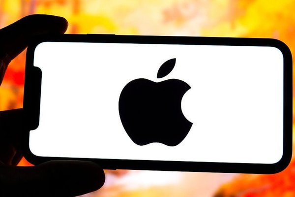 Foldable iPhone leaks tease new details on camera, specs, display