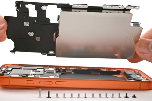 Mass production of folding iPhone vapor cooling system has begun