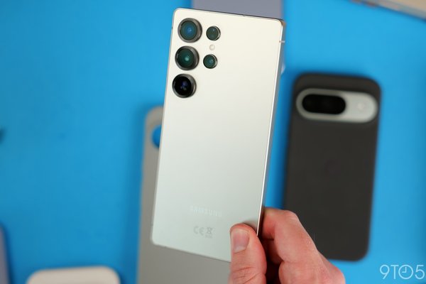 Galaxy phones are suddenly getting Google Play system updates again