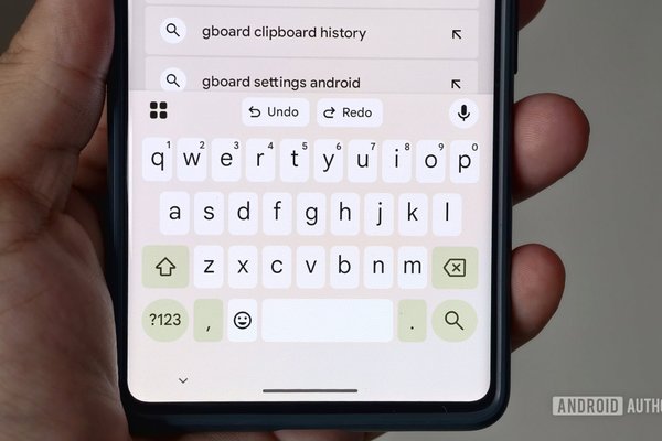 Google is making it easier to fix Gboards most annoying auto-correct errors
