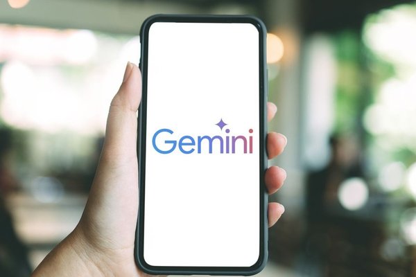 Googles built-in Gemini is pulling users, and your workflow is why