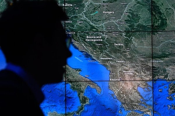 Google Briefly Turned Google Earth Into an AI Slop Factory