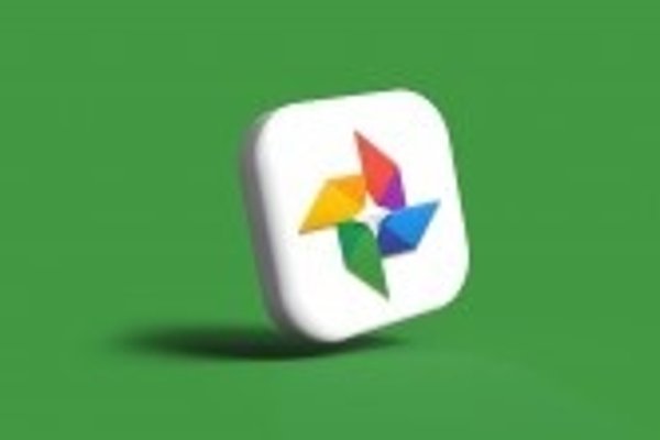 Google Photos can now make you a meme star