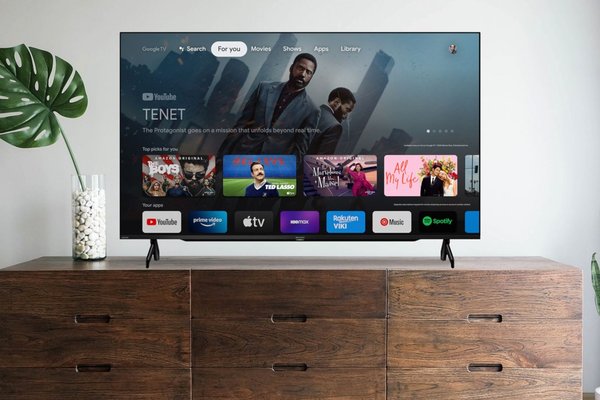  Google TV is getting Nano Banana, Veo, and YouTube Shorts  heres what you can do now 