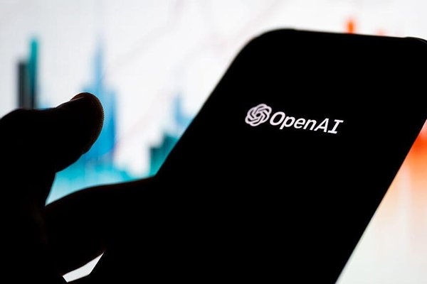 Are GPT-5.2s new powers enough to surpass Gemini 3? Try it and see