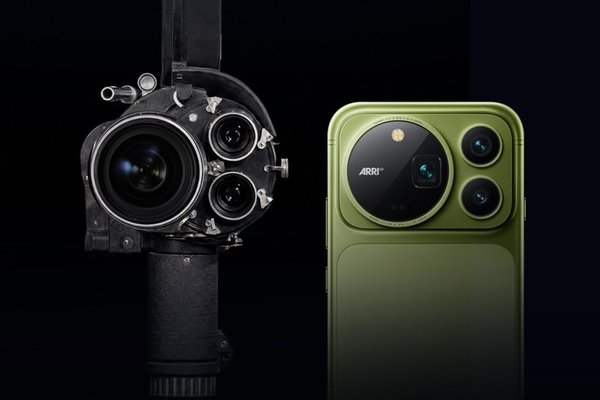 Honor Magic 9 Pro Max melds a classic ARRI camera with an iPhone-like look, launches this month