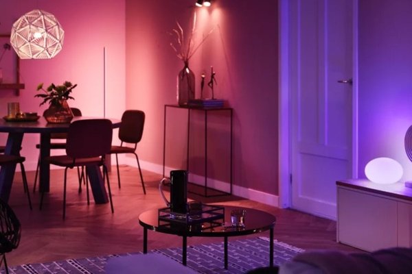  Leaked Philips Hue hub can support over 150 bulbs, and turn them into motion sensors 