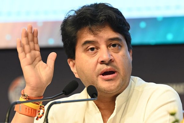 India is proposing another far-reaching security rule for smartphones