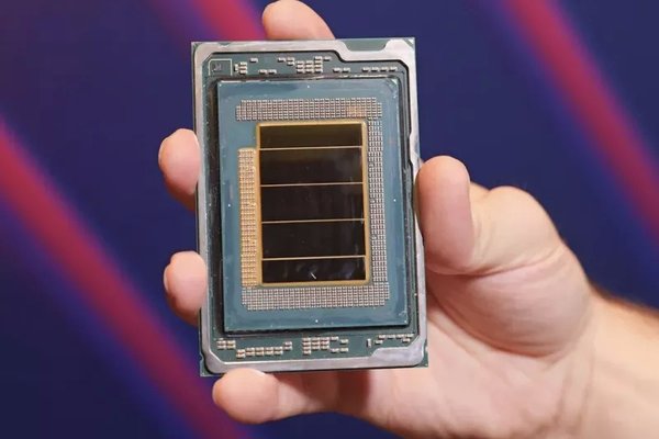 Intel is reversing course and bringing hyper-threading back to its server chips