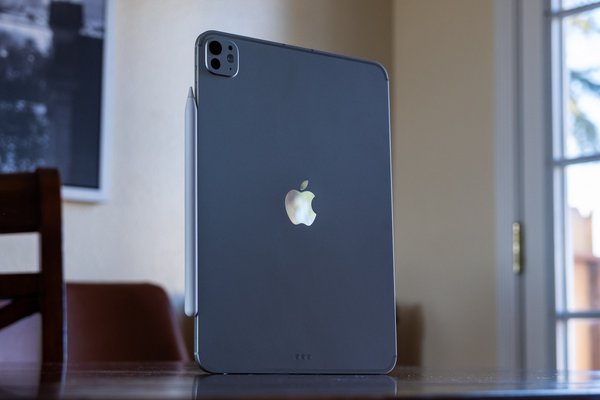 iPad Pro M5 Review: Does Better Performance Matter Now?