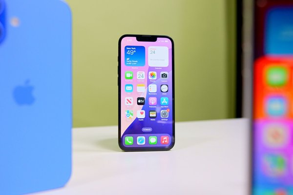  The new iPhone 17e could wind up fixing the iPhone 16es biggest mistake 