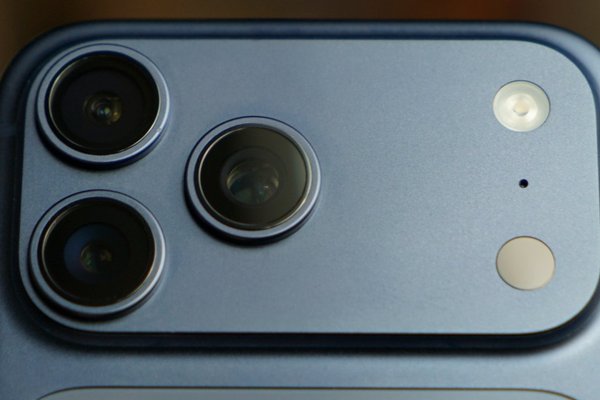 iPhone 18 Pro Maxs longer battery life comes at a cost in weight and size